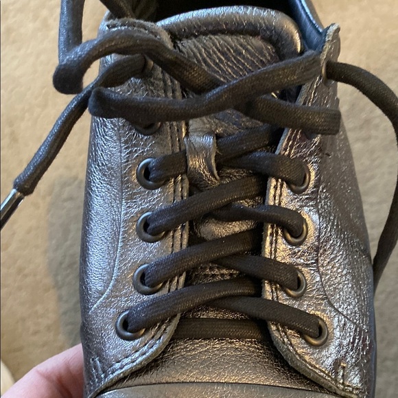 Ecco Black and Silver Sneakers Sleek Metallic Design - Picture 10 of 15